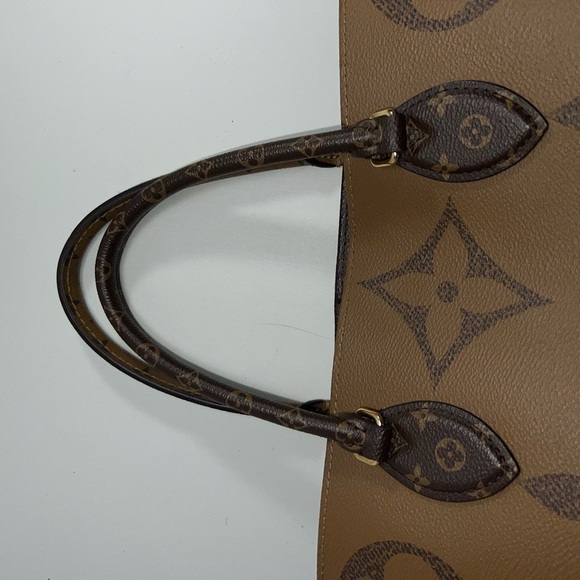 LOUIS VUITTON ON THE GO GM - Picture 7 of 10